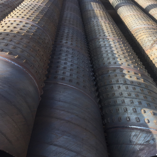 宣城孔式滤水管的材质选择